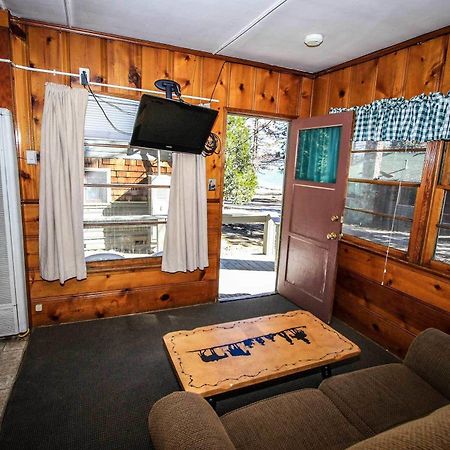 Shore Acres Lodge Биг Бэар Лейк Экстерьер фото