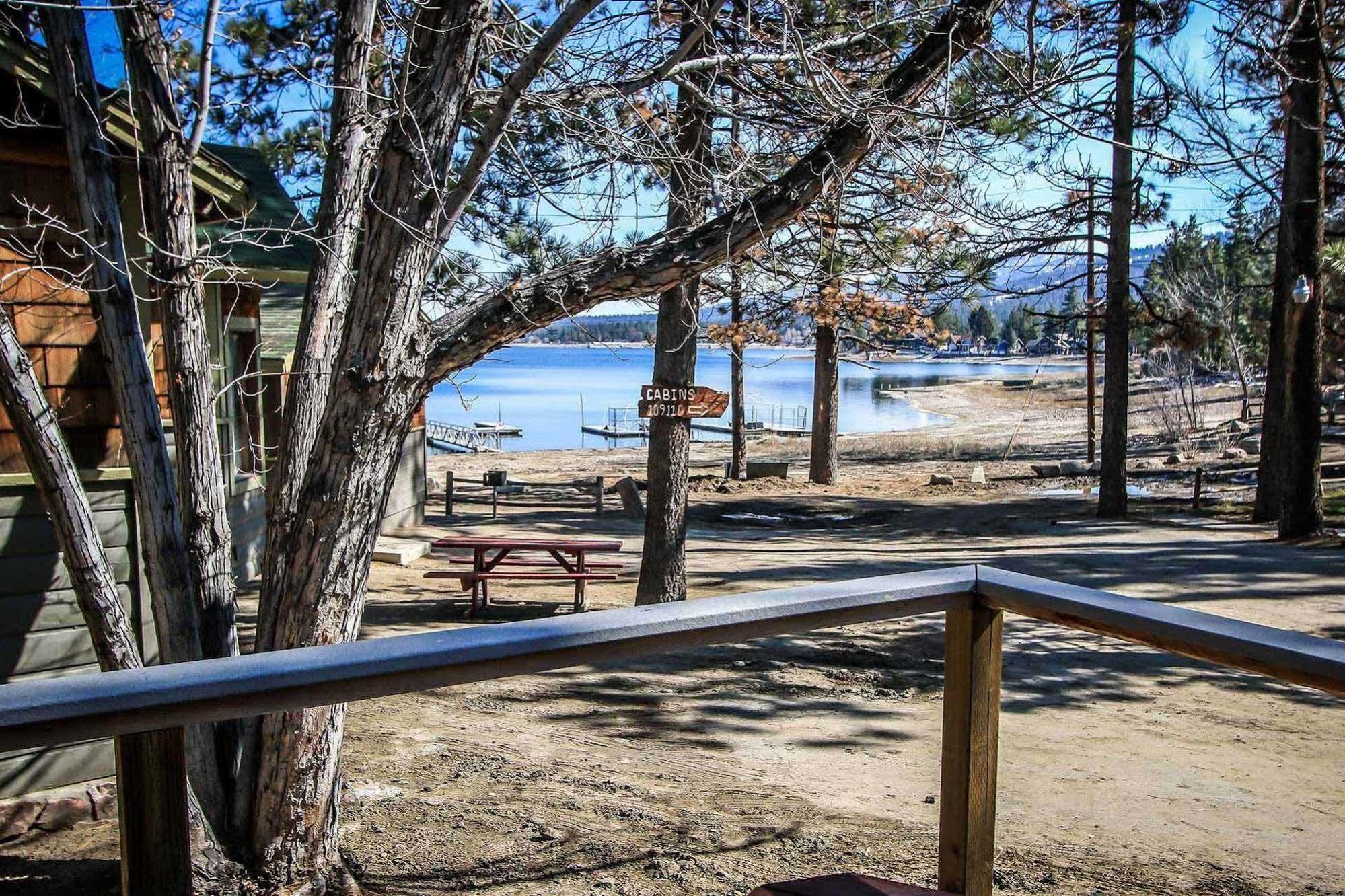Shore Acres Lodge Биг Бэар Лейк Экстерьер фото