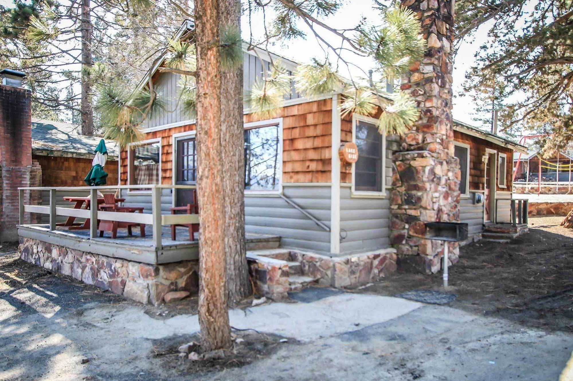 Shore Acres Lodge Биг Бэар Лейк Экстерьер фото